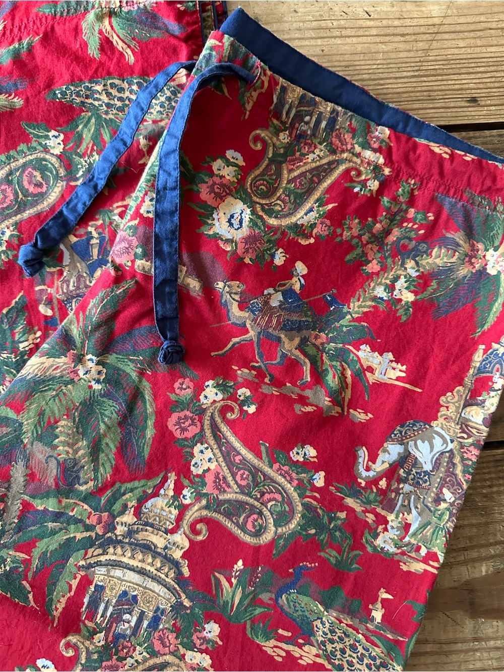 Pottery Barn chinoiserie pants lounge India elephants red drawstring cottagecore - Picture 3 of 12